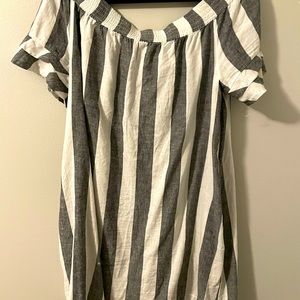 New York & company off the shoulder